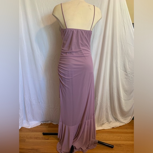 XL Le Chateau gown - Picture 2 of 6